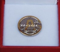 中国平安保险司徽 平安金银相间双色保险司徽 定制各种徽章胸牌