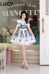 LUCY2015夏季新款韩系女装 白色蕾丝绣花朵欧根纱夏天雪纺连衣裙