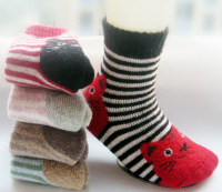 儿童袜子加厚冬季保暖袜兔羊毛儿童袜子 秋冬保暖卡通袜