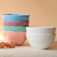 超仙欧式蝴蝶花浮雕陶瓷碗 可爱花朵花边糖果色陶瓷米饭碗 早餐碗