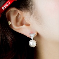 珍珠吊坠 三角形镶水钻耳环 含蓄精巧耳环 韩国进口时尚耳饰代购
