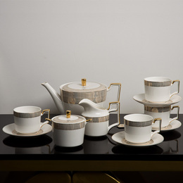 布里丝骨瓷咖啡具套装现代式家居饰品样板房客厅摆件杯碟壶茶具