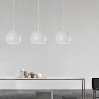 新特丽 餐厅吊灯创意个性三头吧台灯饰led现代简约设计师北欧灯具