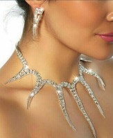 新款水钻新娘项链耳环套装流苏长款钻石项链婚纱礼服项链婚庆饰品