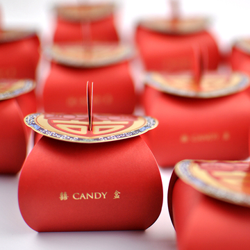 原创设计结婚创意新中式大红鸳鸯同心系列烫金喜糖盒超值套装